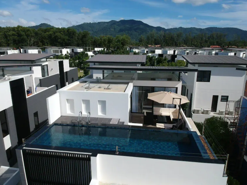 Lp101 - Private Rooftop Pool Villa in Laguna for 9 People Near Restaurants and Shops - Image 1