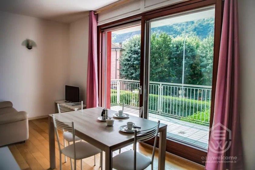 Easy Welcome Como Comfort Flat - Image 1