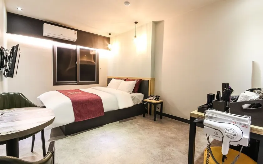 Suncheon Hotel THE B - Image 1
