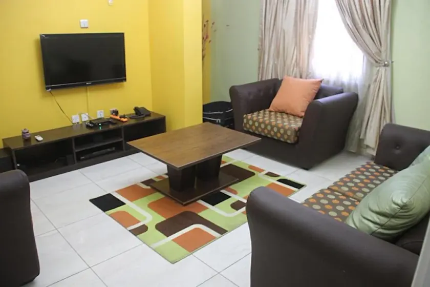 Magmercy Apartments - Image 1