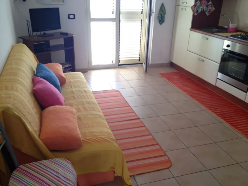 Quaint Little apt for 4 With Pool - Image 1