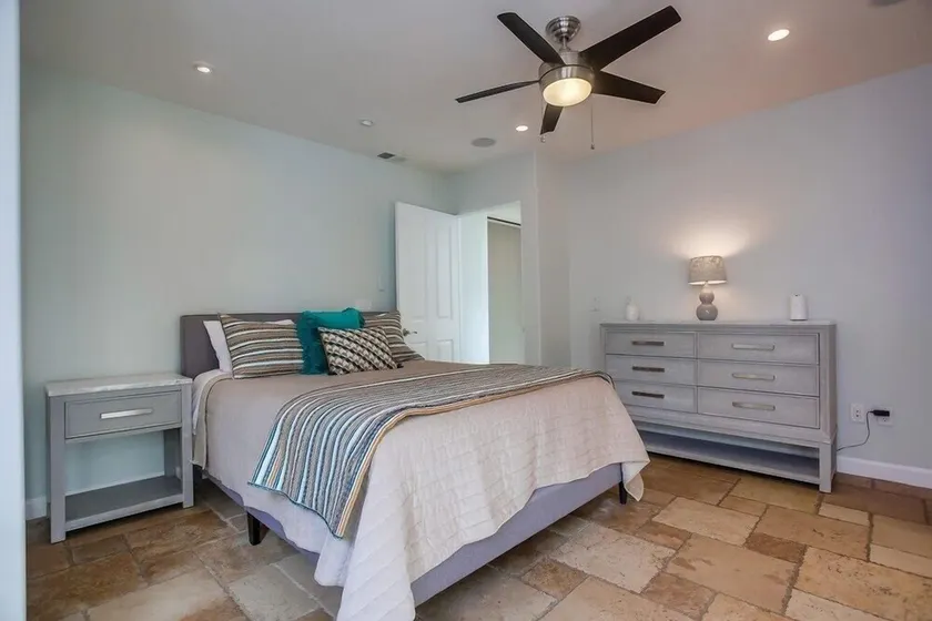 Ocean Breeze 2 - Image 1
