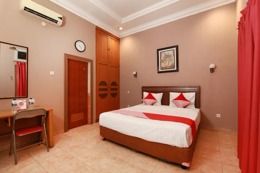 Hotel Syariah Aceh House by OYO Rooms - Image 1