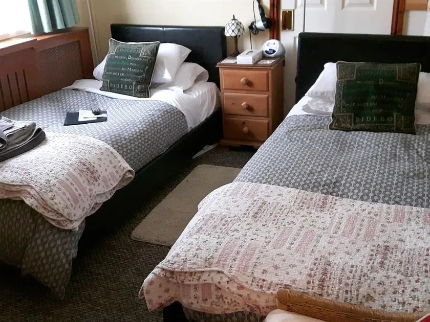 Holyhead Lodge - Image 1