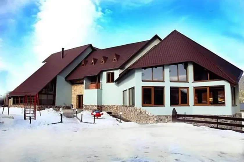 Hotel Villa park - Image 1