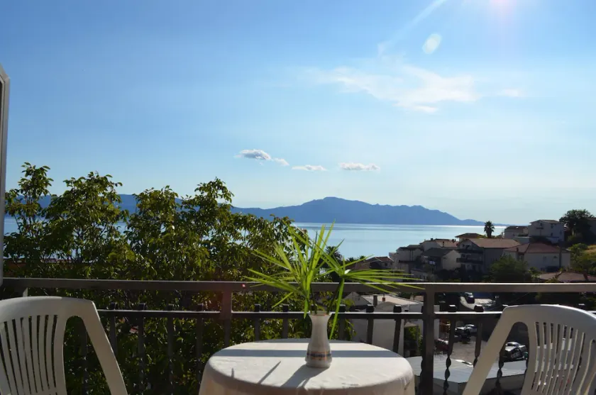 Apartments Jozo - 150 m from beach - Image 1
