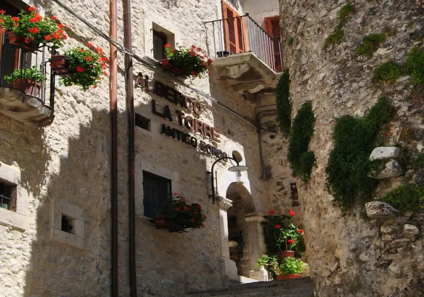 Albergo La Torre - Image 1