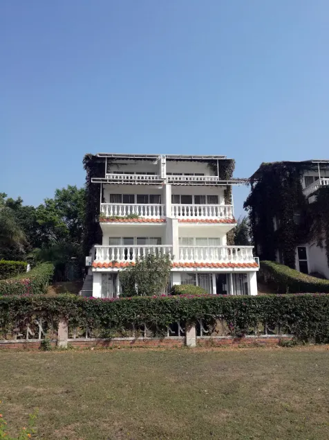 Xun Liao Bay Delta Island Hotel - Image 1
