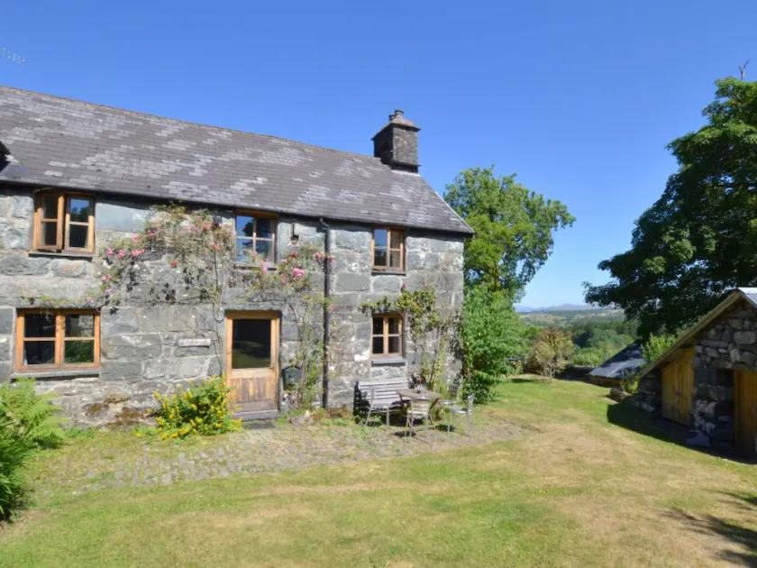 Holiday Home Ganllwyd - Image 1