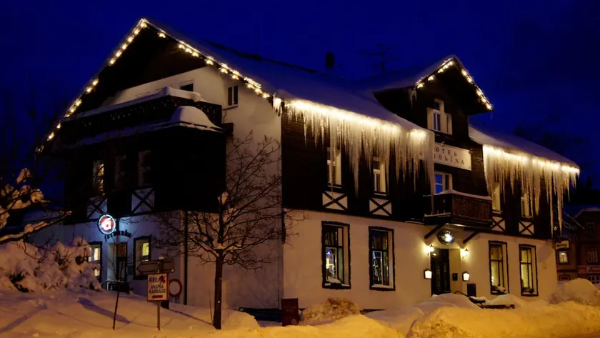 Hotel Karol�na - Image 1