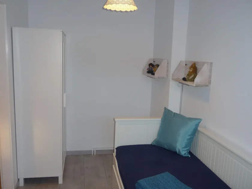 Vids10c15 - Fehaus 'huus Oostsied' - Image 1