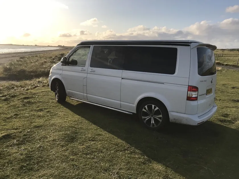 VW T5 Campervan Tiree - Image 1