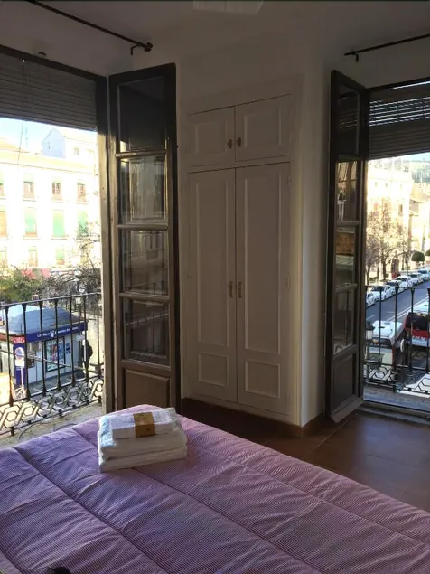 Apartamentos Plaza Nueva - Image 1