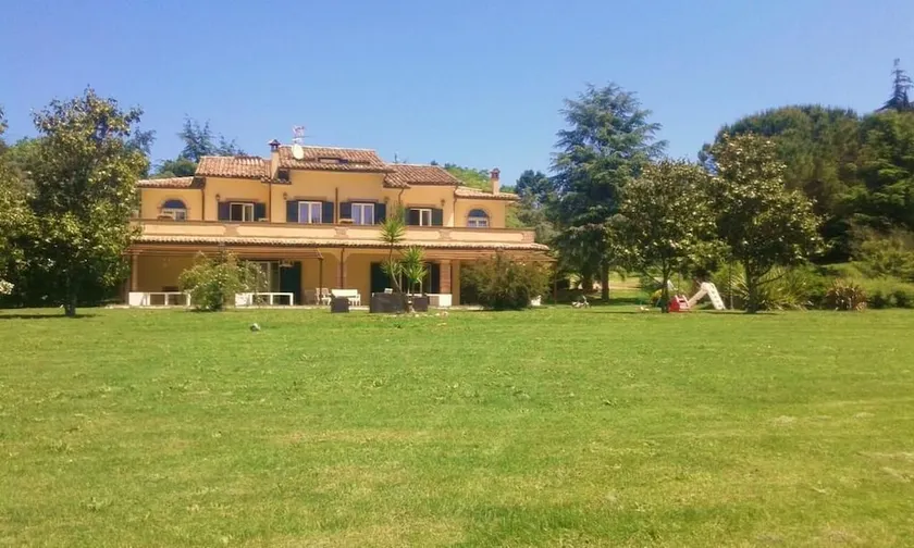 villa gusto e benessere charme e relais - Image 1