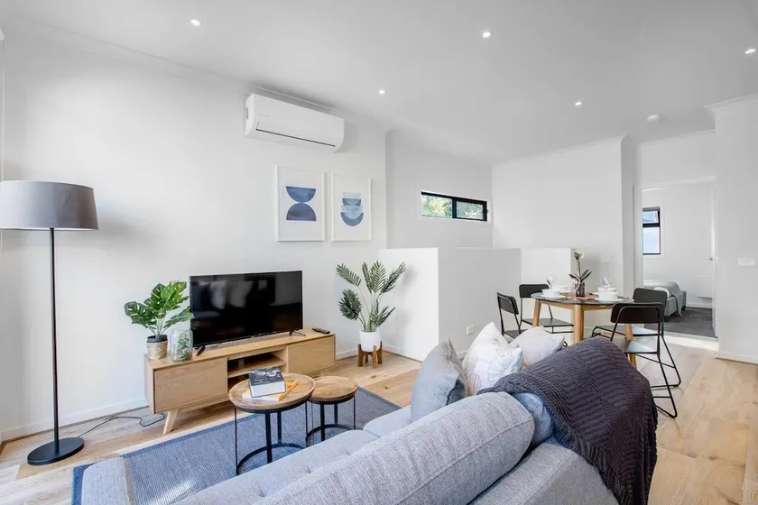 89 Fancy Doncaster Home - Image 1