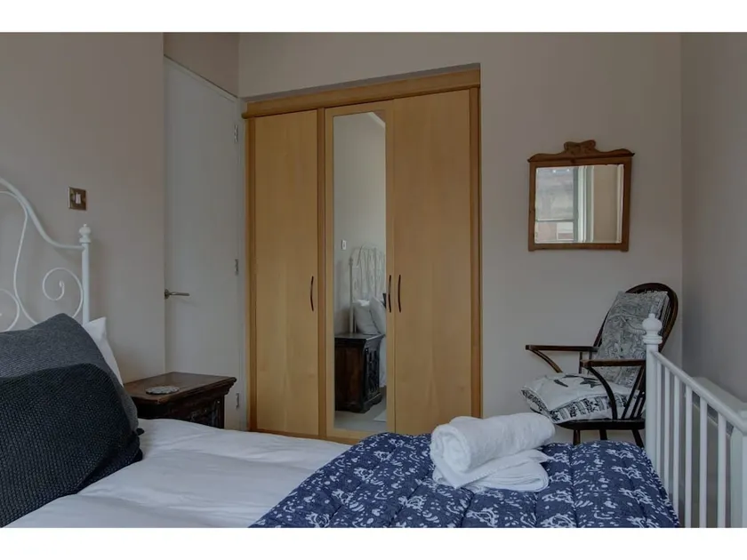 Greater Manchester Warehouse Apartment for up to 4 - Image 1