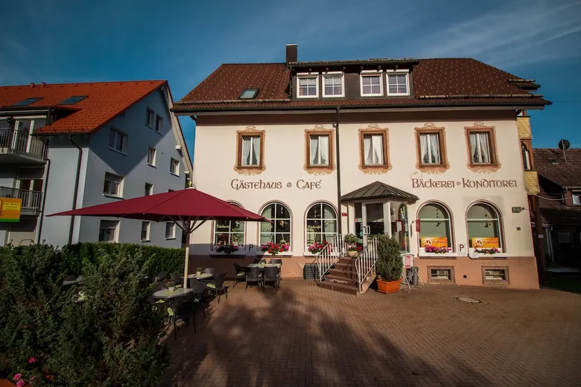 Bäckerei Cafe & Pension Estenfeld - Image 1
