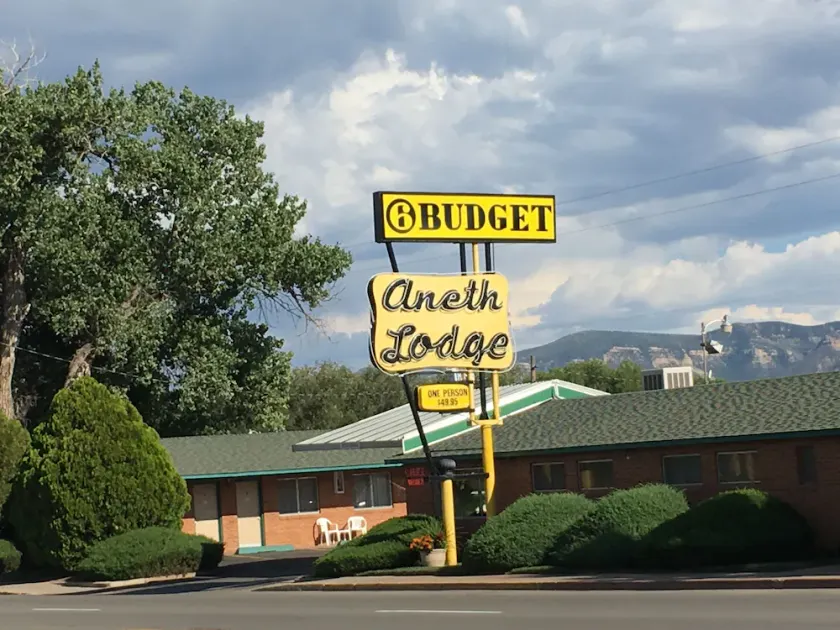 Aneth Lodge Budget 6 - Image 1