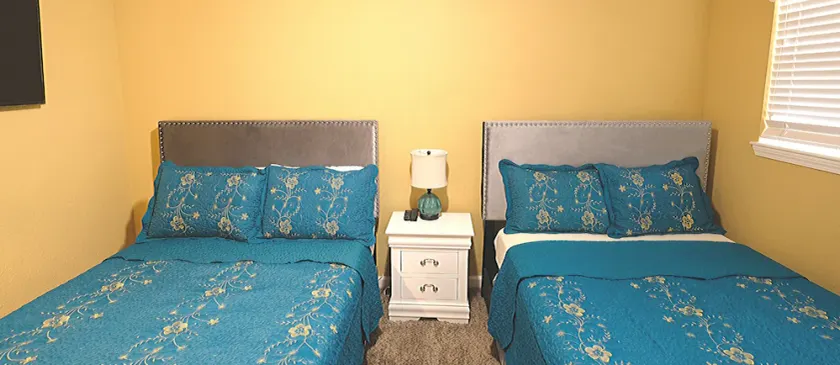4Bdrm 2Bath 9Beds - 25mins to Downtown - Image 1