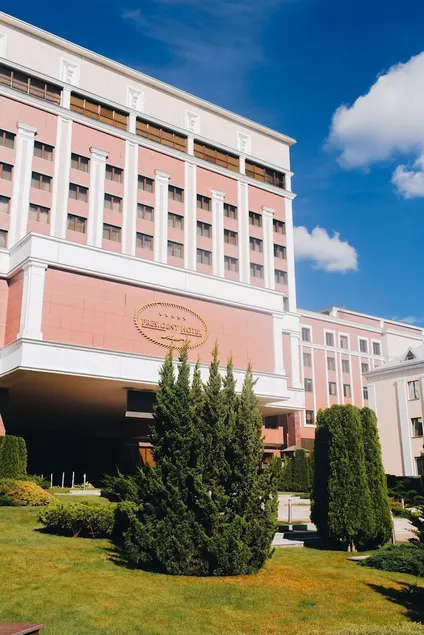 President Hotel - Image 1