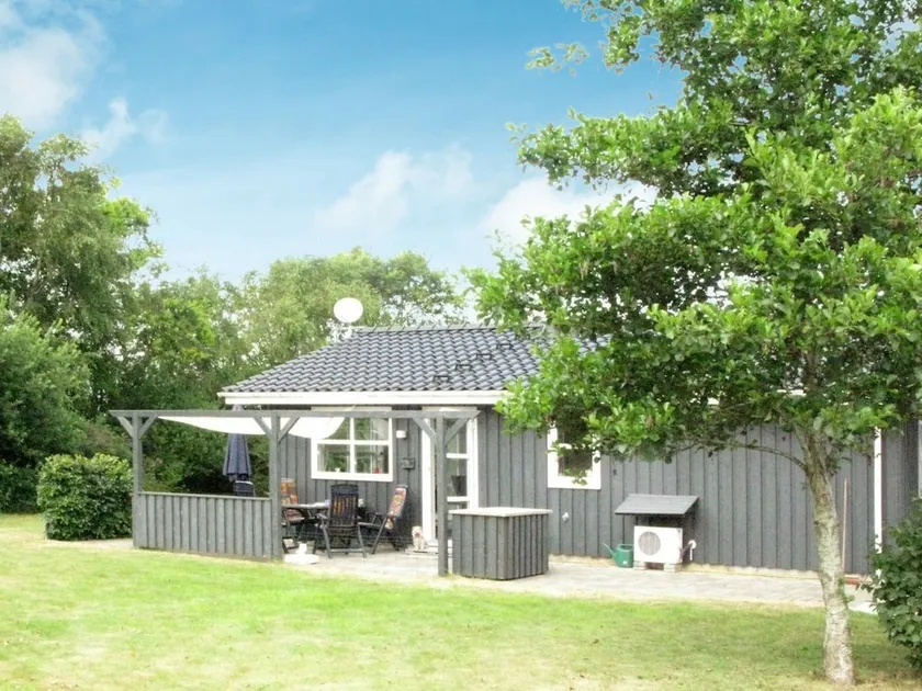 Tranquil Holiday Home in Vinderup Close to sea - Image 1