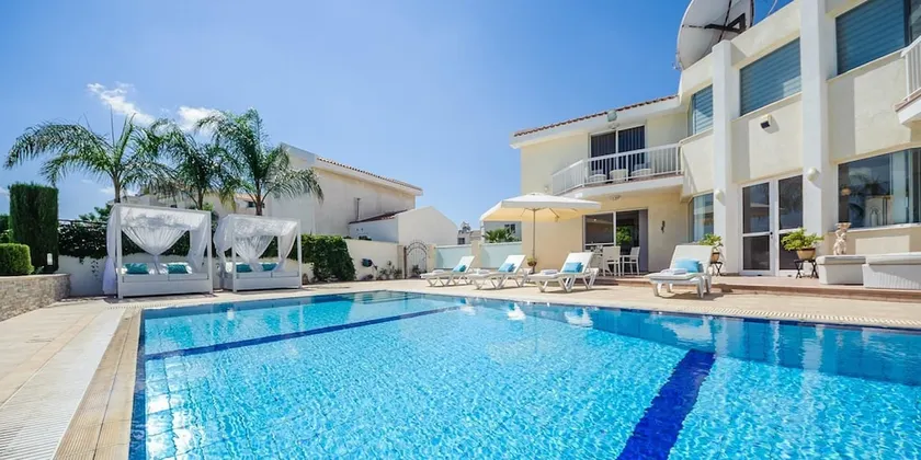 Oceanview Luxury Villa 113 - Image 1