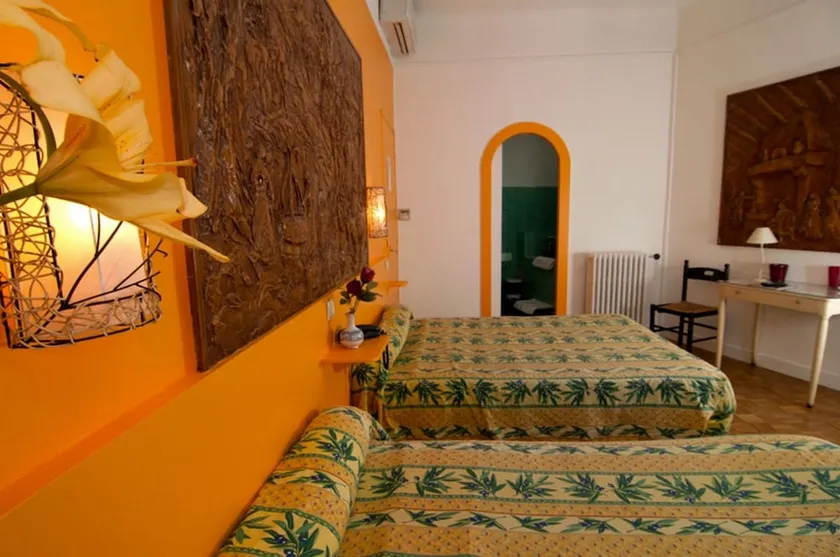 Hôtel Peron - Image 1