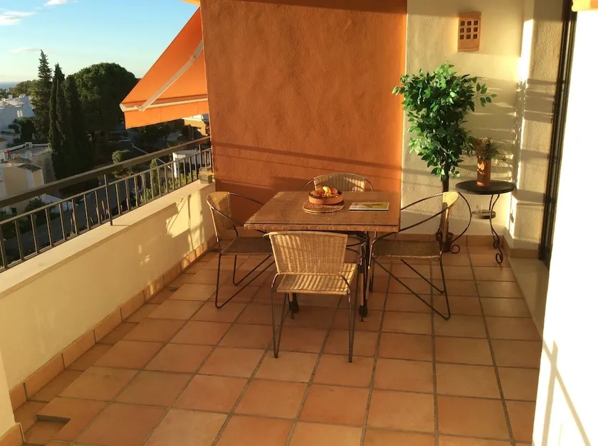 La Quinta Suites Golf - Image 1
