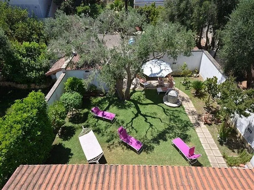Holiday Villa Close to the Sea, With Garden and Parking Space in Torre Specchia - Image 1