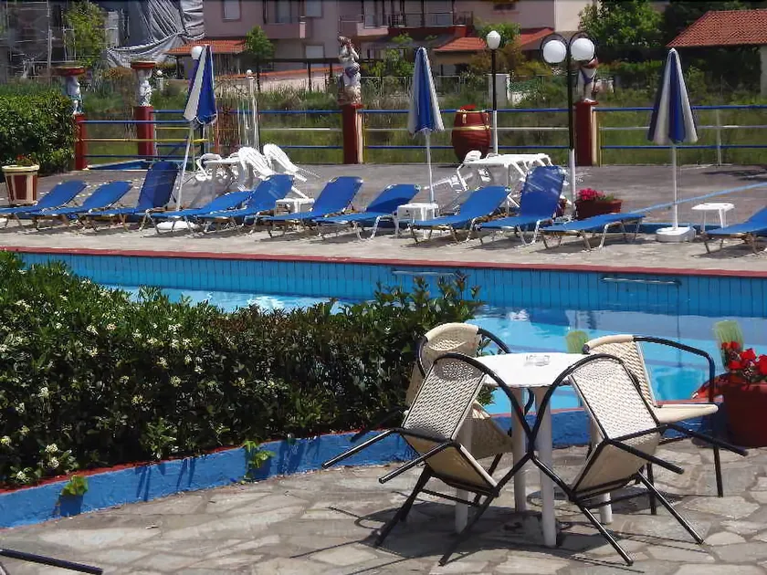 Great Alexander Beach - Image 1
