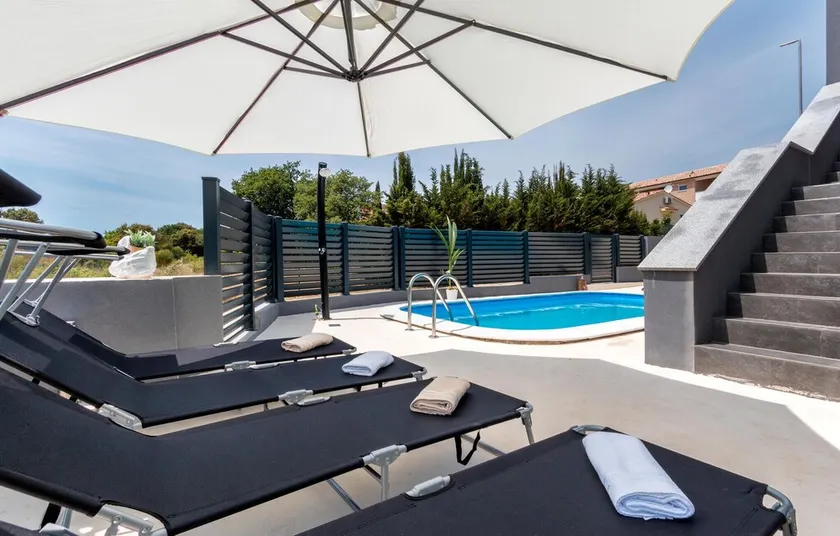 Amazing Home in Peroj With 4 Bedrooms, Wifi and Outdoor Swimming Pool - Image 1