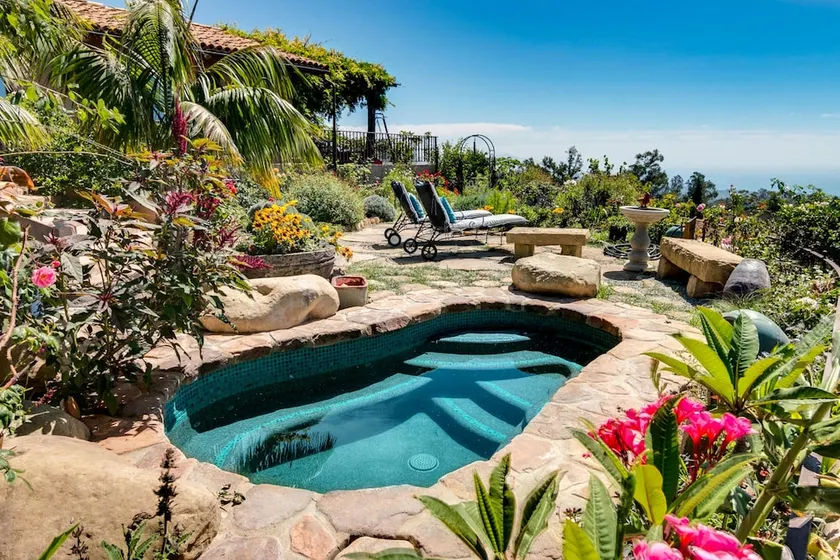 Lush Garden W/ Hot Tub & Superb Ocean View 3 Bedroom Home - Image 1