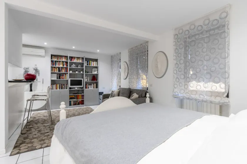 CHARME AND SUITE POR SANTA MARIA - Image 1