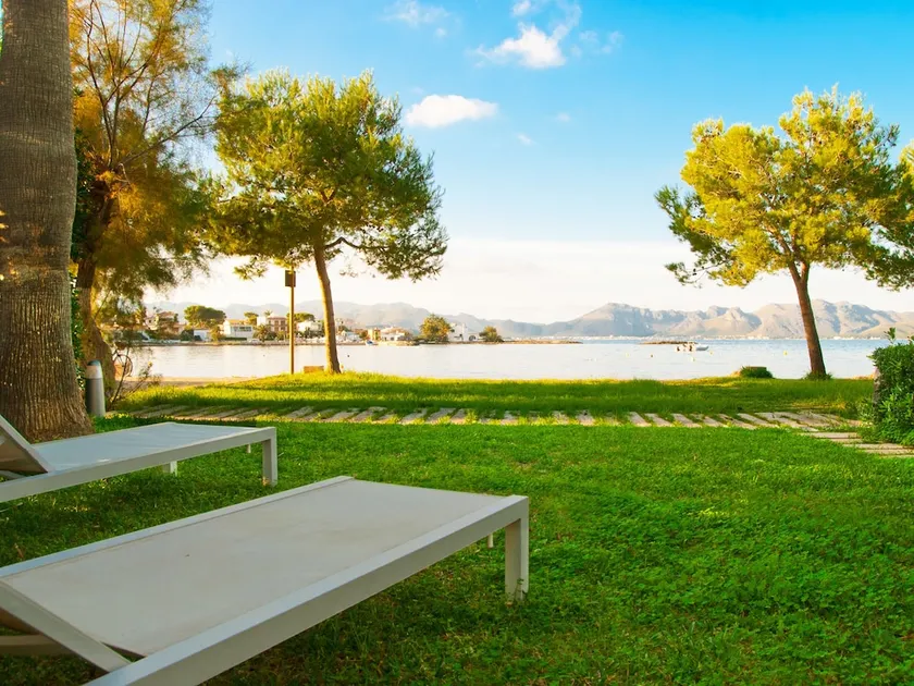 Villa Barcares Breeze, frente a la Playa de Es Clot, Camp de Mar - Image 1