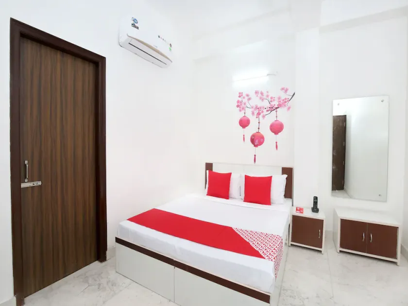 Hotel Riyasat By OYO Rooms - Image 1
