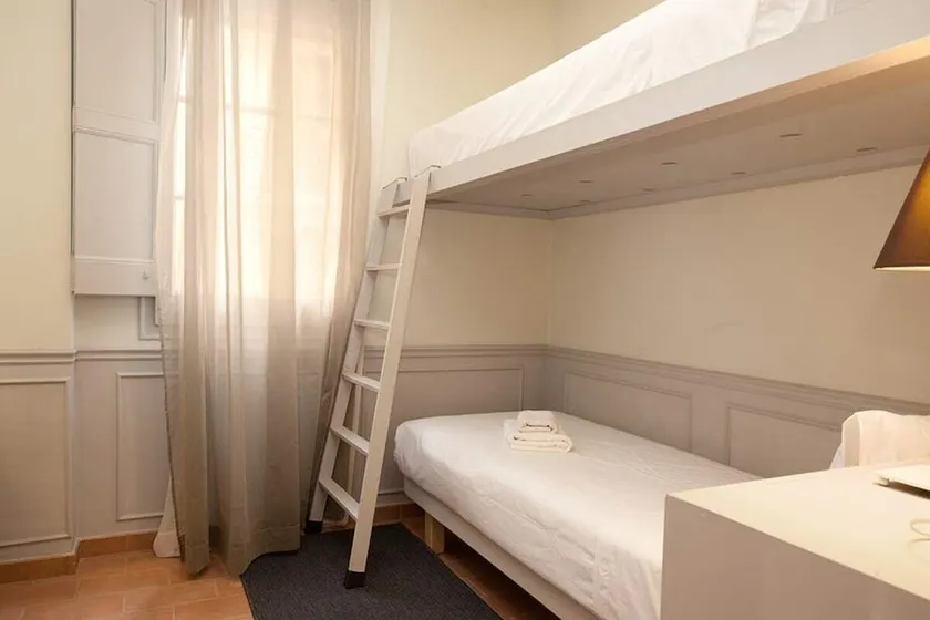 Lovely 3 Bed Apartment in Gracia - Image 1