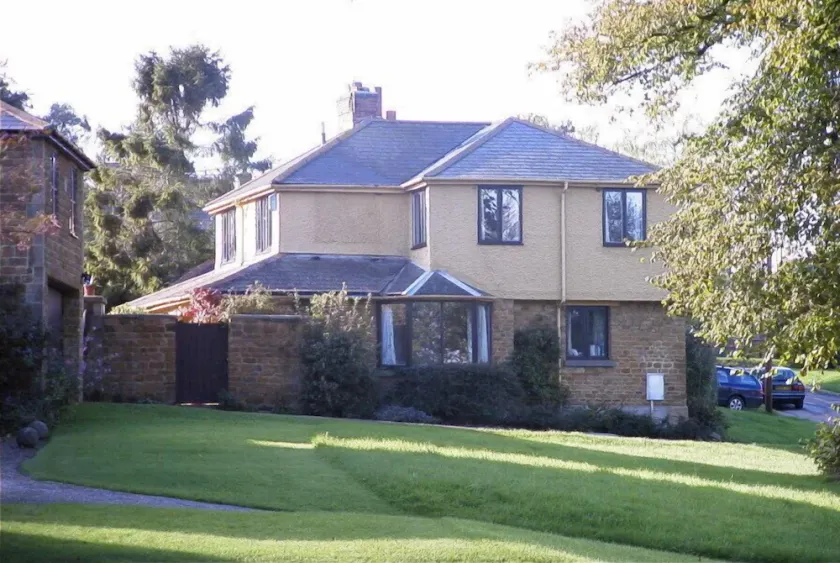 Threeways House - Image 1