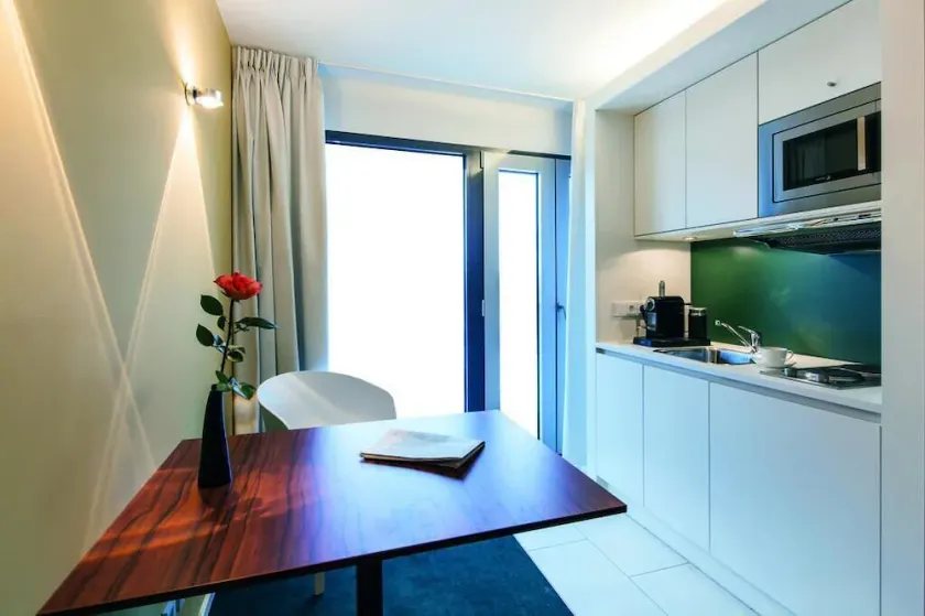 Pandion Boardinghouse - Image 1