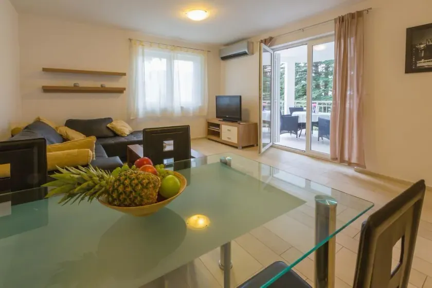 Apartmani Heta - Image 1