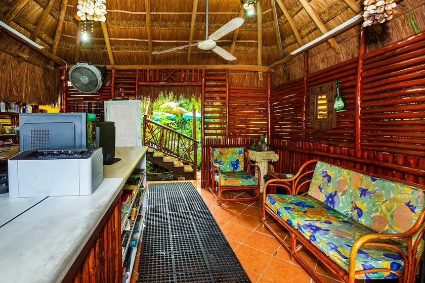 Hotel Playa Del Carmen by OYO - Image 1
