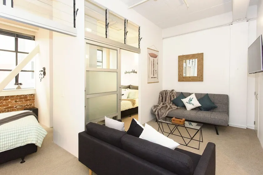 TOWNY - Central City Retreat - 2 Bedrooms - Image 1