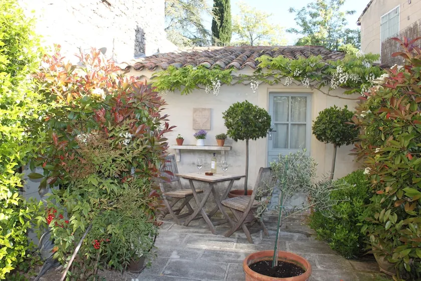 Charme de Merindol - Image 1