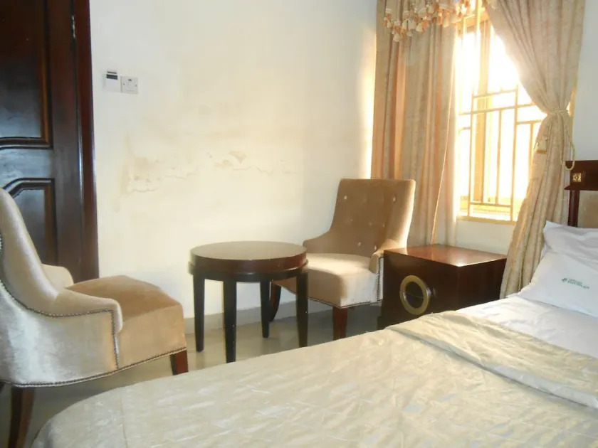Nicolizy Hotel - Image 1