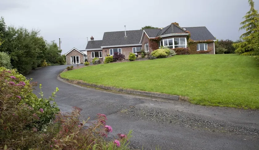 Inny Bay Bed and Breakfast - Image 1