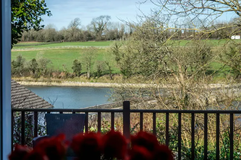 Roselea Cottage - 3 Bedroom Holiday Home - Carew - Image 1