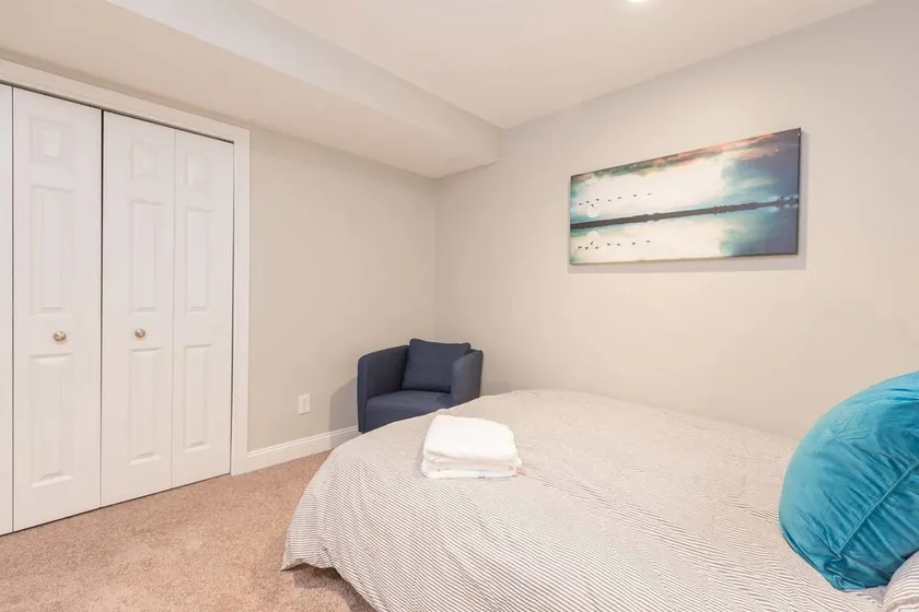 Huge 2br/2ba in the Heart of Back Bay by Domio - Image 1