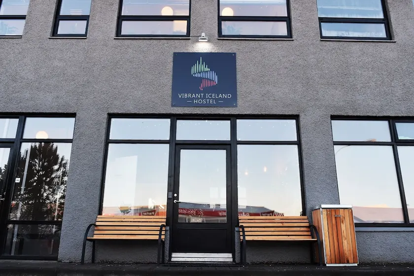 Vibrant Iceland Hostel - Image 1