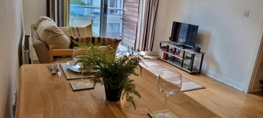360 Serviced Accommodations - Colchester Marine Quay - 1 Double Bedroom Apartment - Image 1
