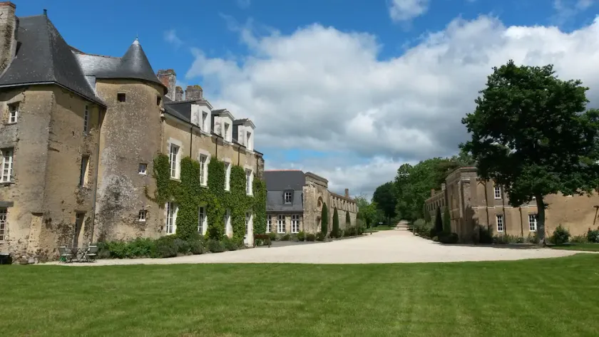 Le Manoir de La Jahotière - Image 1