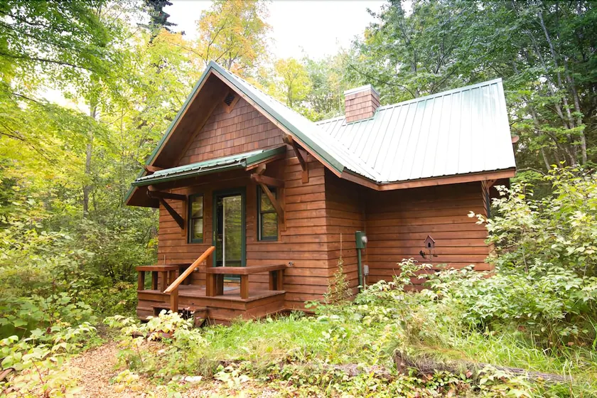 Brickyard Cottage 3 by Winfield Inn - Image 1
